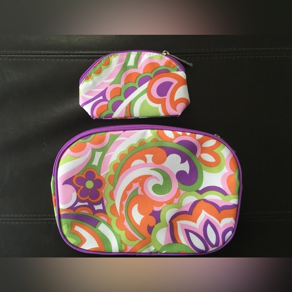 Two Clinique Multi Colored Cosmetic Bags - Picture 5 of 7